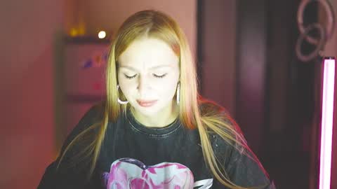 happy_cat_house2 online show from January 4, 2025, 5:37 pm