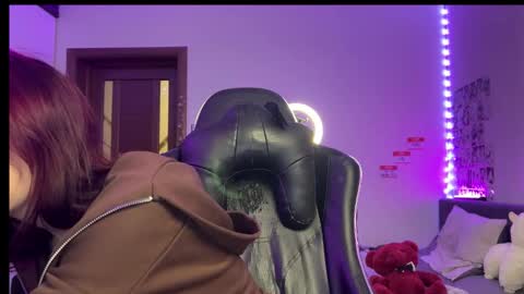 Snapshot of happy_milly chatting on October 19, 2025, 2:50 pm Call me Milly online show from October 19, 2025, 2:50 pm