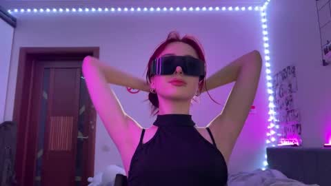 Snapshot of happy_milly chatting on October 22, 2025, 7:35 pm Call me Milly online show from October 22, 2025, 7:35 pm