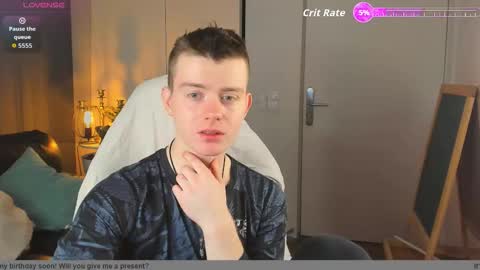 Snapshot of happydeimos chatting on November 24, 2025, 9:36 pm happydeimos online show from November 24, 2025, 9:36 pm