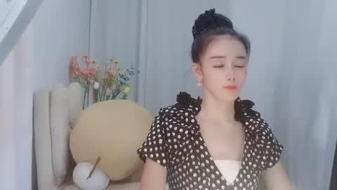Snapshot of happyflower802318 chatting on July 6, 2026, 3:03 pm Daisy online show from July 6, 2026, 3:03 pm