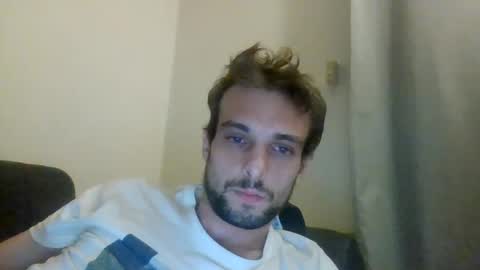 Snapshot of happyfunnyboy79 chatting on July 3, 2026, 9:21 pm happyfunnyboy79 online show from July 3, 2026, 9:21 pm