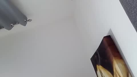 Calvin Secret  online show from February 9, 2025, 6:54 am