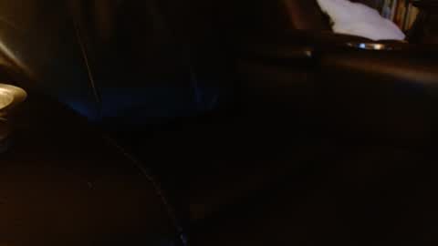 Snapshot of happyhogan1 chatting on March 3, 2025, 2:15 am Jhonassmann12 online show from March 3, 2025, 2:15 am