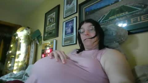 happynpregnantmi online show from May 3, 2026, 6:47 pm