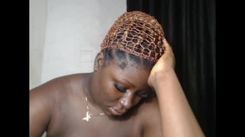 happyslut7 online show from October 1, 2025, 2:28 am