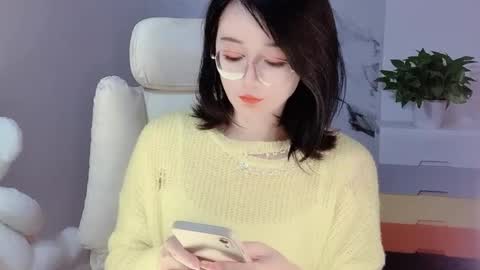 Snapshot of happysweetie168 chatting on December 2, 2024, 1:35 pm Daisy online show from December 2, 2024, 1:35 pm