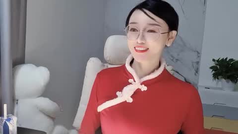 Snapshot of happysweetie168 chatting on February 24, 2025, 3:44 am Daisy online show from February 24, 2025, 3:44 am