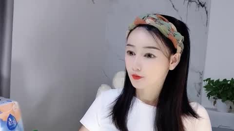 Snapshot of happysweetie168 chatting on September 13, 2025, 3:50 am Daisy online show from September 13, 2025, 3:50 am