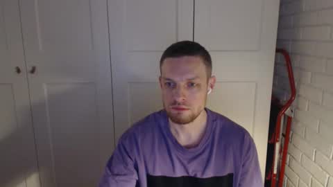 Snapshot of happyvelvetpaw chatting on January 18, 2026, 4:05 am happyvelvetpaw online show from January 18, 2026, 4:05 am