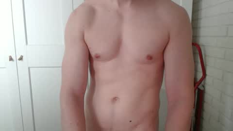 Snapshot of happyvelvetpaw chatting on February 16, 2026, 9:27 am happyvelvetpaw online show from February 16, 2026, 9:27 am