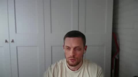 Snapshot of happyvelvetpaw chatting on April 8, 2026, 10:15 am happyvelvetpaw online show from April 8, 2026, 10:15 am