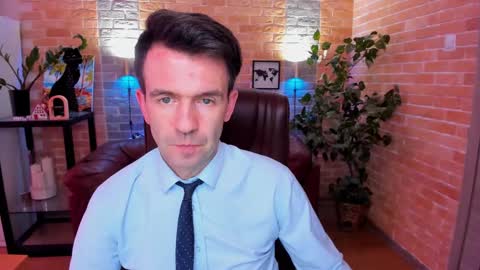 Steve online show from March 5, 2025, 3:18 pm