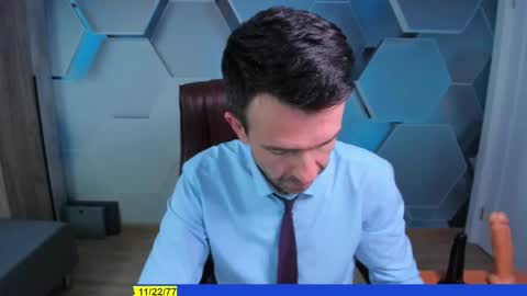 Snapshot of hard_and_juici chatting on May 3, 2026, 3:18 pm Steve online show from May 3, 2026, 3:18 pm