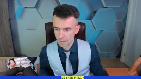Snapshot of hard_and_juici chatting on May 12, 2026, 1:08 pm Steve online show from May 12, 2026, 1:08 pm