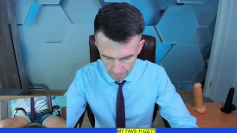 Snapshot of hard_and_juici chatting on May 13, 2026, 9:39 am Steve online show from May 13, 2026, 9:39 am