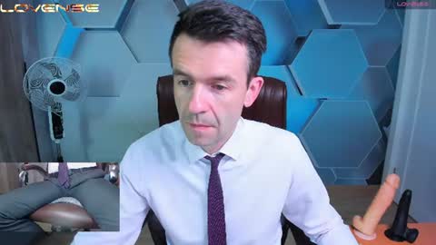 Snapshot of hard_and_juici chatting on June 11, 2026, 3:48 am Steve online show from June 11, 2026, 3:48 am