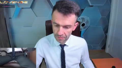 Snapshot of hard_and_juici chatting on June 21, 2026, 3:53 am Steve online show from June 21, 2026, 3:53 am