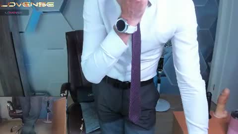 Snapshot of hard_and_juici chatting on June 22, 2026, 6:38 pm Steve online show from June 22, 2026, 6:38 pm