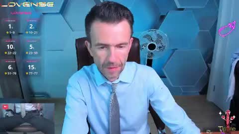 Snapshot of hard_and_juici chatting on July 11, 2026, 3:53 am Steve online show from July 11, 2026, 3:53 am