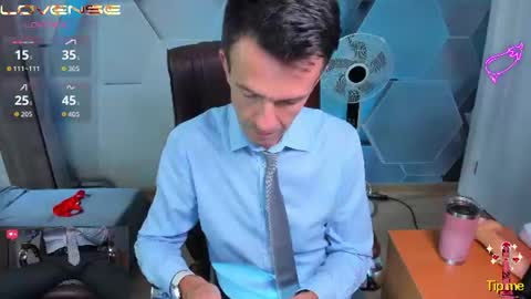 Snapshot of hard_and_juici chatting on July 20, 2026, 12:07 pm Steve online show from July 20, 2026, 12:07 pm