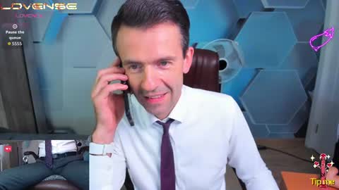 Snapshot of hard_and_juici chatting on July 30, 2026, 8:57 am Steve online show from July 30, 2026, 8:57 am