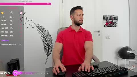 Snapshot of hard_chriss chatting on May 6, 2026, 7:46 am Hard Cock online show from May 6, 2026, 7:46 am