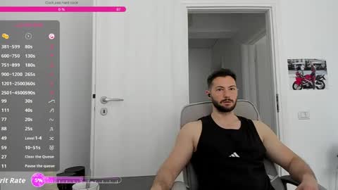 Snapshot of hard_chriss chatting on May 31, 2026, 8:32 am Hard Cock online show from May 31, 2026, 8:32 am