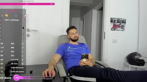 Snapshot of hard_chriss chatting on June 2, 2026, 8:55 pm Hard Cock online show from June 2, 2026, 8:55 pm