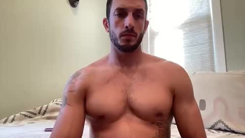 hard_runner_ online show from October 21, 2025, 2:40 pm