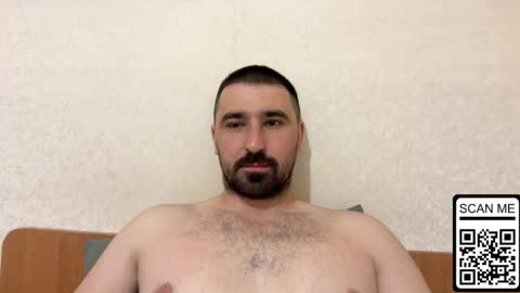 Snapshot of hard_to_obey chatting on June 3, 2026, 8:03 pm Vadim online show from June 3, 2026, 8:03 pm