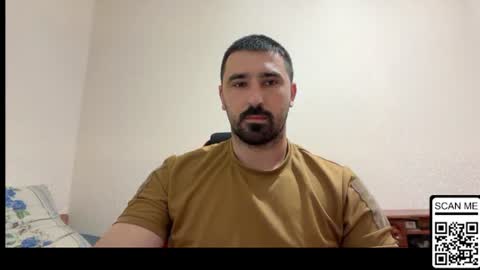 Snapshot of hard_to_obey chatting on June 14, 2026, 12:29 pm Vadim online show from June 14, 2026, 12:29 pm