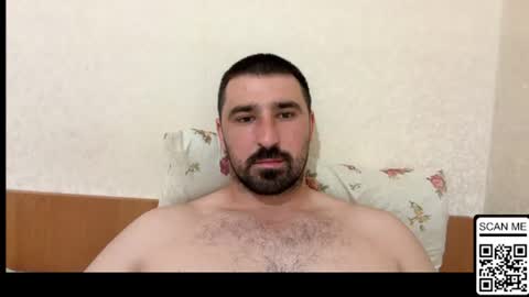Snapshot of hard_to_obey chatting on June 15, 2026, 6:54 pm Vadim online show from June 15, 2026, 6:54 pm