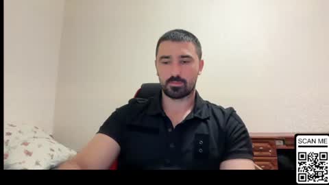 Snapshot of hard_to_obey chatting on June 18, 2026, 6:34 pm Vadim online show from June 18, 2026, 6:34 pm