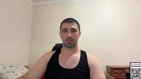 Snapshot of hard_to_obey chatting on June 23, 2026, 6:17 pm Vadim online show from June 23, 2026, 6:17 pm
