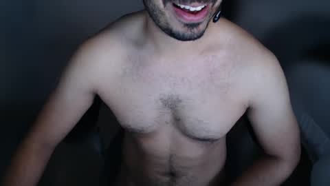 Snapshot of hardandhornyandbrown chatting on January 31, 2025, 11:56 pm H online show from January 31, 2025, 11:56 pm