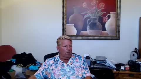 Snapshot of hardblondcouplehawaii chatting on June 1, 2026, 7:48 pm Steele and Cassie online show from June 1, 2026, 7:48 pm