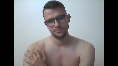 Snapshot of hardboylovemilfmoom chatting on June 5, 2026, 12:00 pm hardboylovemilfmoom online show from June 5, 2026, 12:00 pm