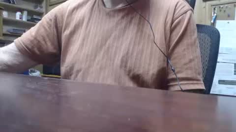 Snapshot of hardbuns chatting on January 10, 2025, 1:52 pm Brad online show from January 10, 2025, 1:52 pm