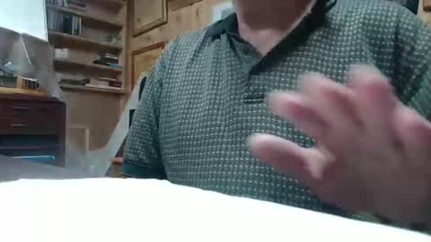 Snapshot of hardbuns chatting on September 11, 2025, 3:56 pm Brad online show from September 11, 2025, 3:56 pm