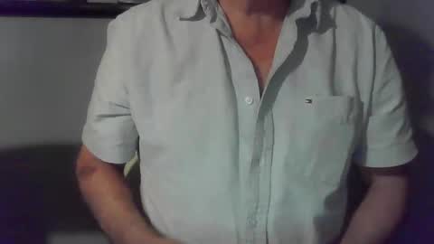 hardchicagoforzya online show from September 28, 2025, 8:20 am