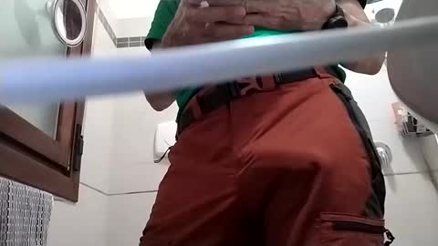 hardcumpleasure online show from April 23, 2026, 6:21 pm