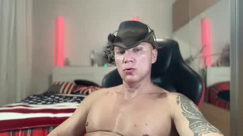 Snapshot of hardmattsteel chatting on December 29, 2024, 2:21 pm MATTSTEEL - ITALIAN STALLION online show from December 29, 2024, 2:21 pm