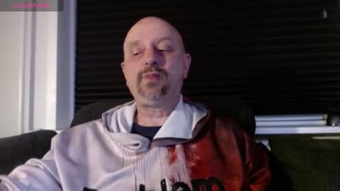 MrLazy online show from March 9, 2025, 7:26 pm