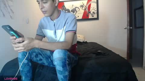 Snapshot of hardsexlove08 chatting on July 28, 2026, 8:52 pm Andres Dean online show from July 28, 2026, 8:52 pm