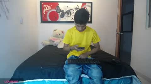 Snapshot of hardsexlove08 chatting on August 3, 2026, 8:12 pm Andres Dean online show from August 3, 2026, 8:12 pm