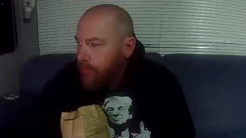 Hardupandh0rny online show from September 28, 2025, 3:23 am