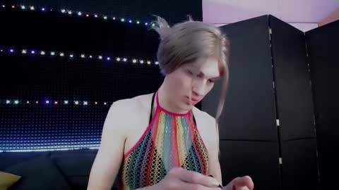 Snapshot of hardy_green chatting on December 16, 2025, 3:55 am Miss Hardy online show from December 16, 2025, 3:55 am