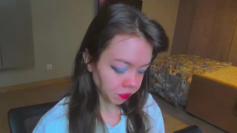 Snapshot of haribo_asmr chatting on December 25, 2024, 8:40 am Miss Hari online show from December 25, 2024, 8:40 am