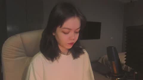 Snapshot of haribo_asmr chatting on November 9, 2025, 9:51 am Miss Hari online show from November 9, 2025, 9:51 am